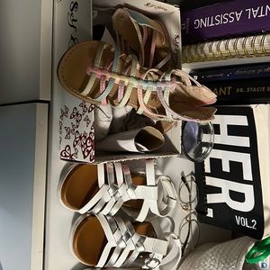Girls sandals size 8